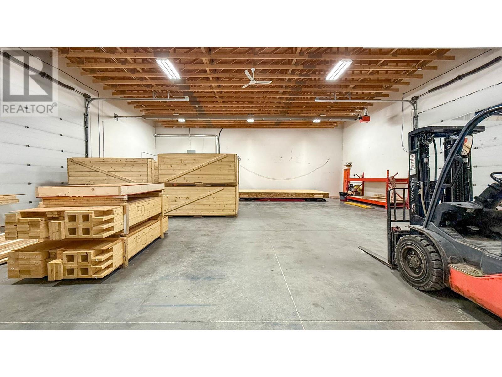 9013 - 9021 Jim Bailey Road Kelowna Photo 24