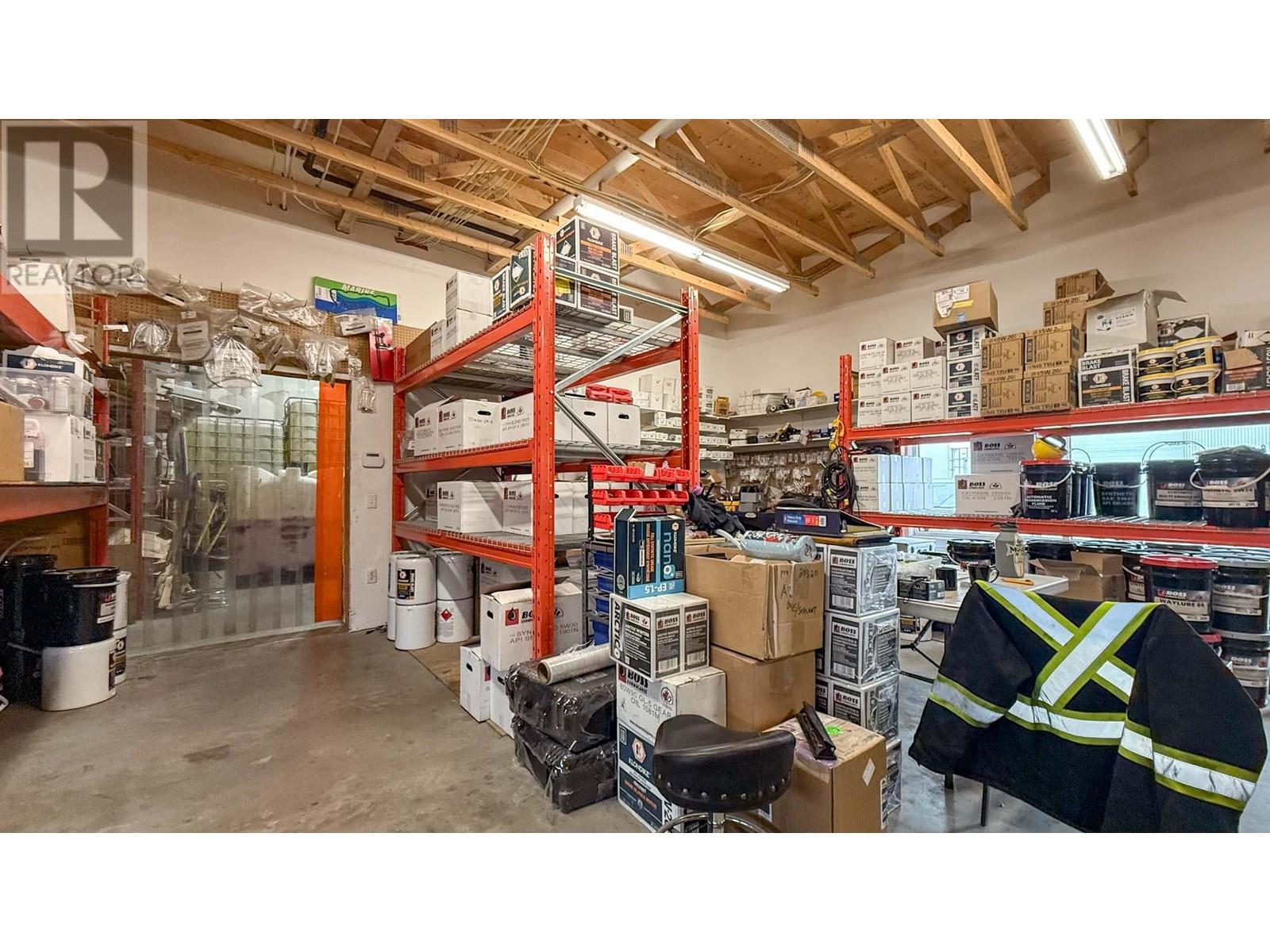 9013 - 9021 Jim Bailey Road Kelowna Photo 37