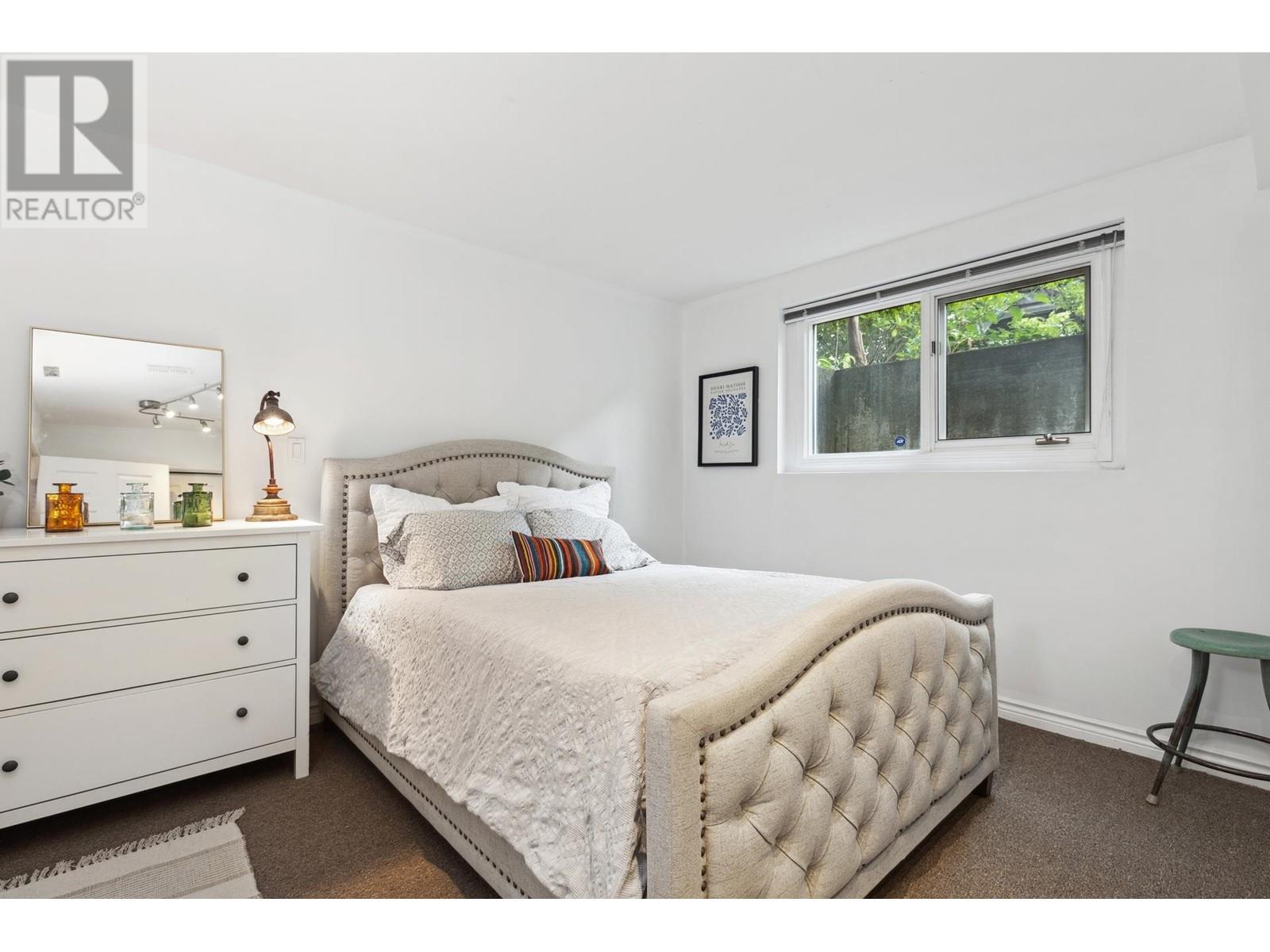 1585 Bowser Avenue, North Vancouver, British Columbia  V7P 2Y4 - Photo 24 - R3007920