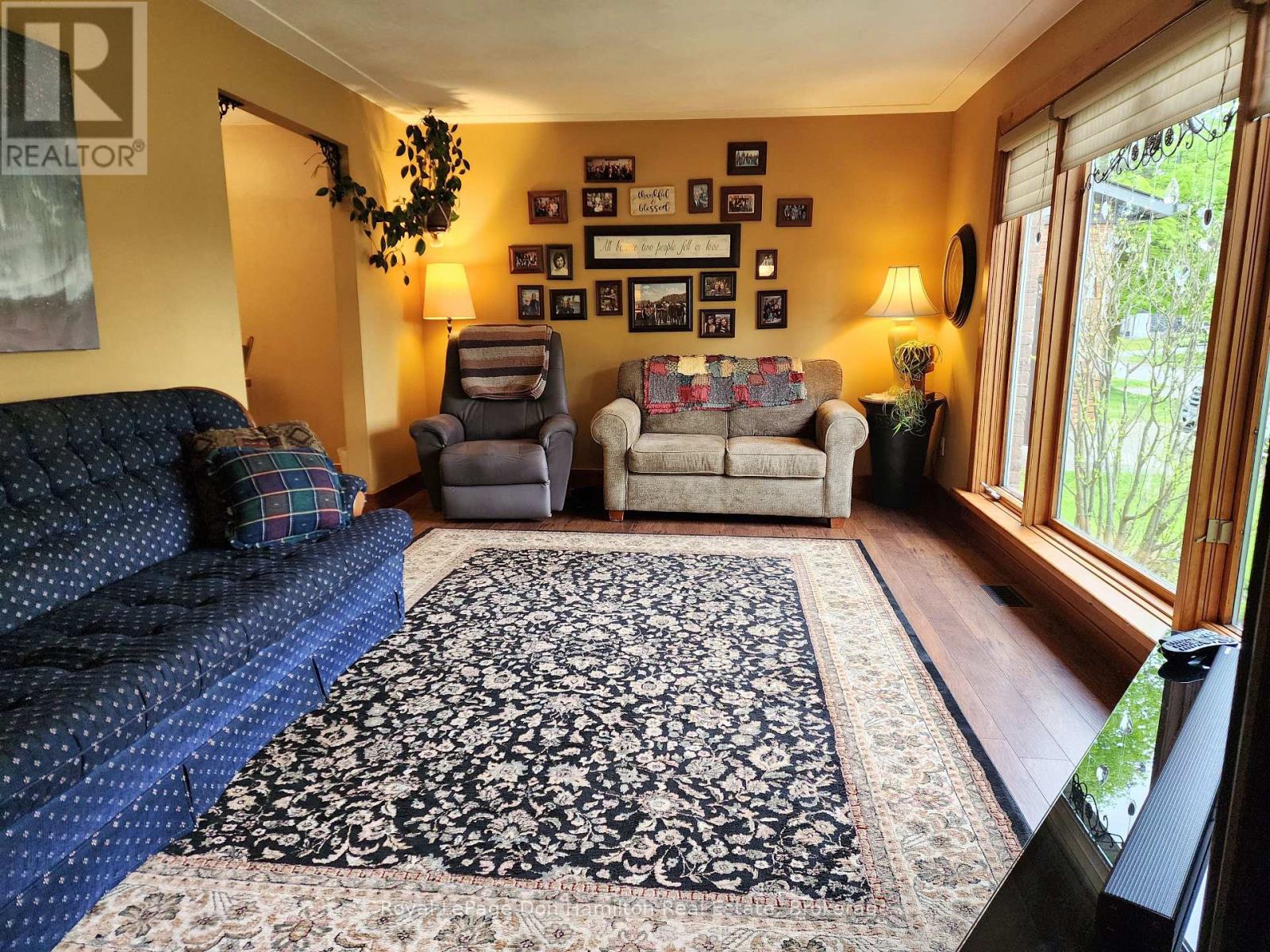 465 Boyne Avenue, North Perth, Ontario  N4W 3K5 - Photo 5 - X12177170