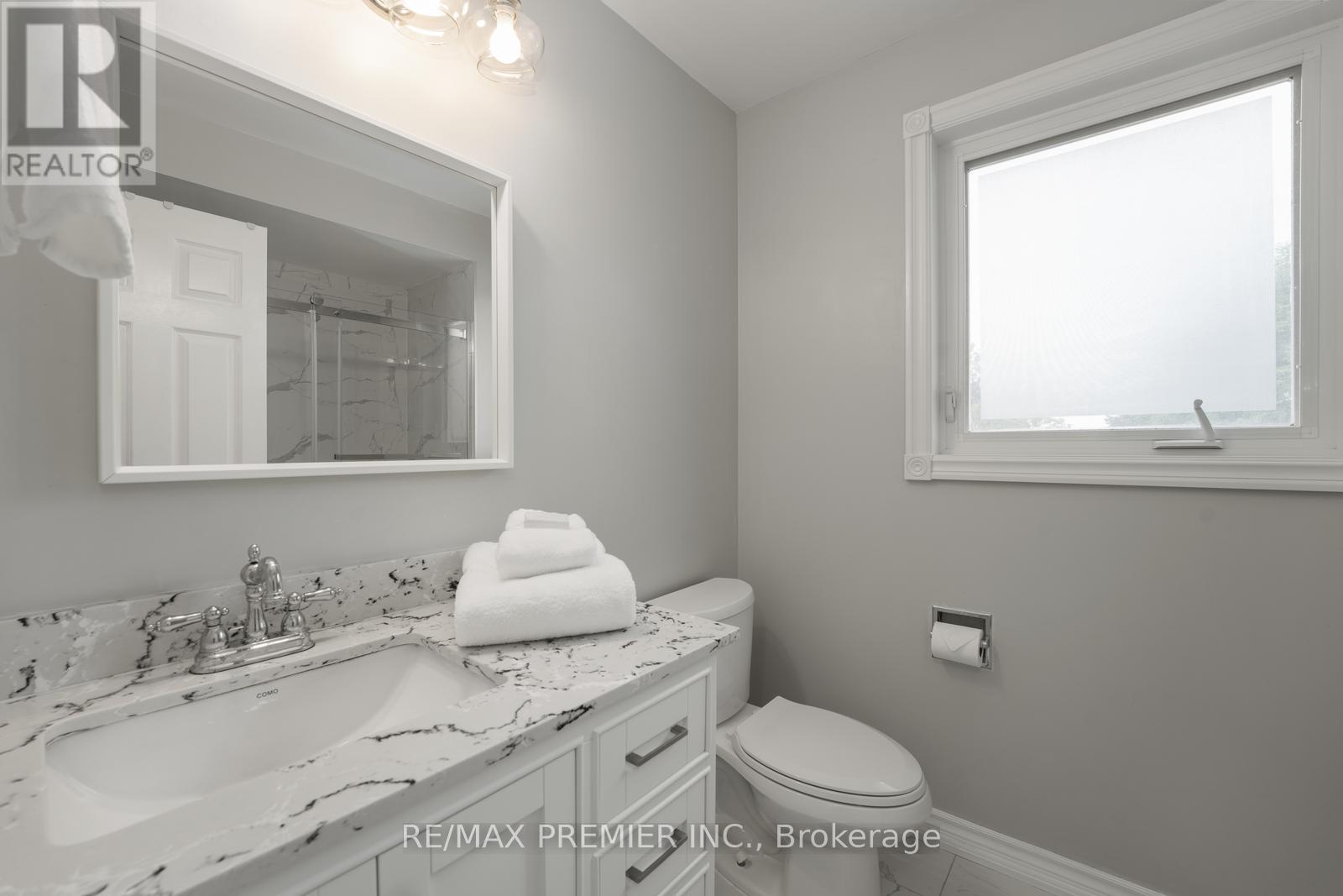 127 O'connor Crescent, Richmond Hill (North Richvale), Ontario  L4C 7R7 - Photo 22 - N12177189