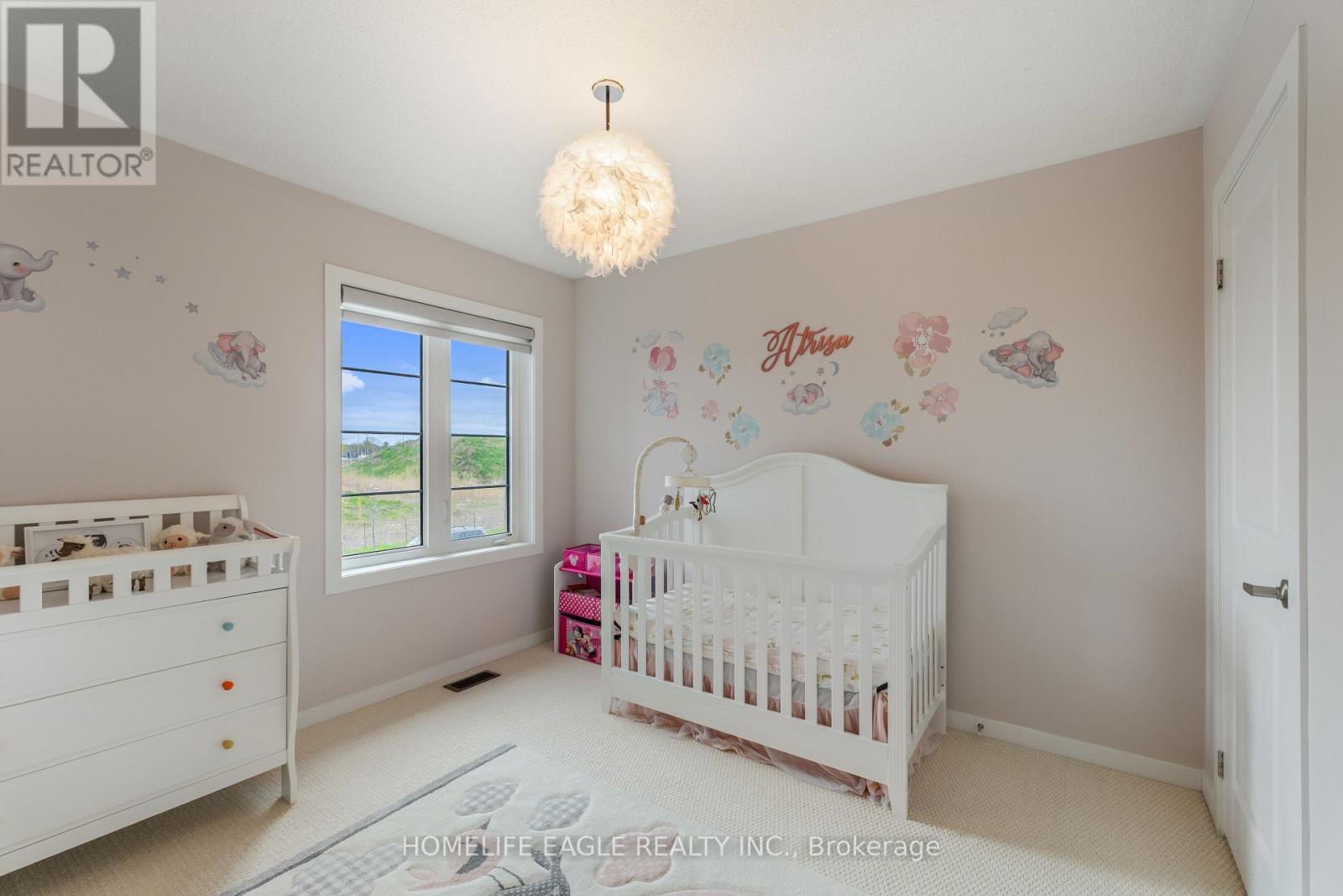 37 Jim Mortson Drive, East Gwillimbury, Ontario  L9N 0R8 - Photo 11 - N12177190