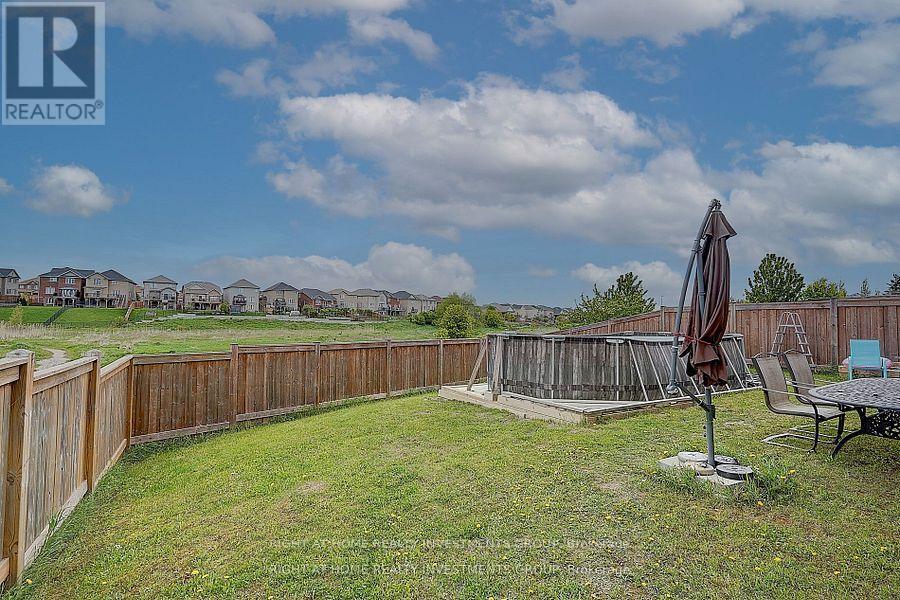 208 Rutherford Road, Bradford West Gwillimbury (Bradford), Ontario  L3Z 0X5 - Photo 37 - N12177206
