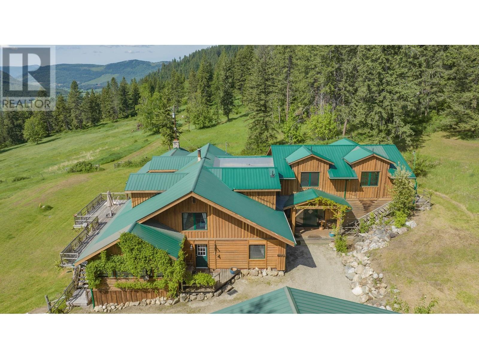 233 Albers Road, Lumby, British Columbia  V0E 2G5 - Photo 74 - 10334462