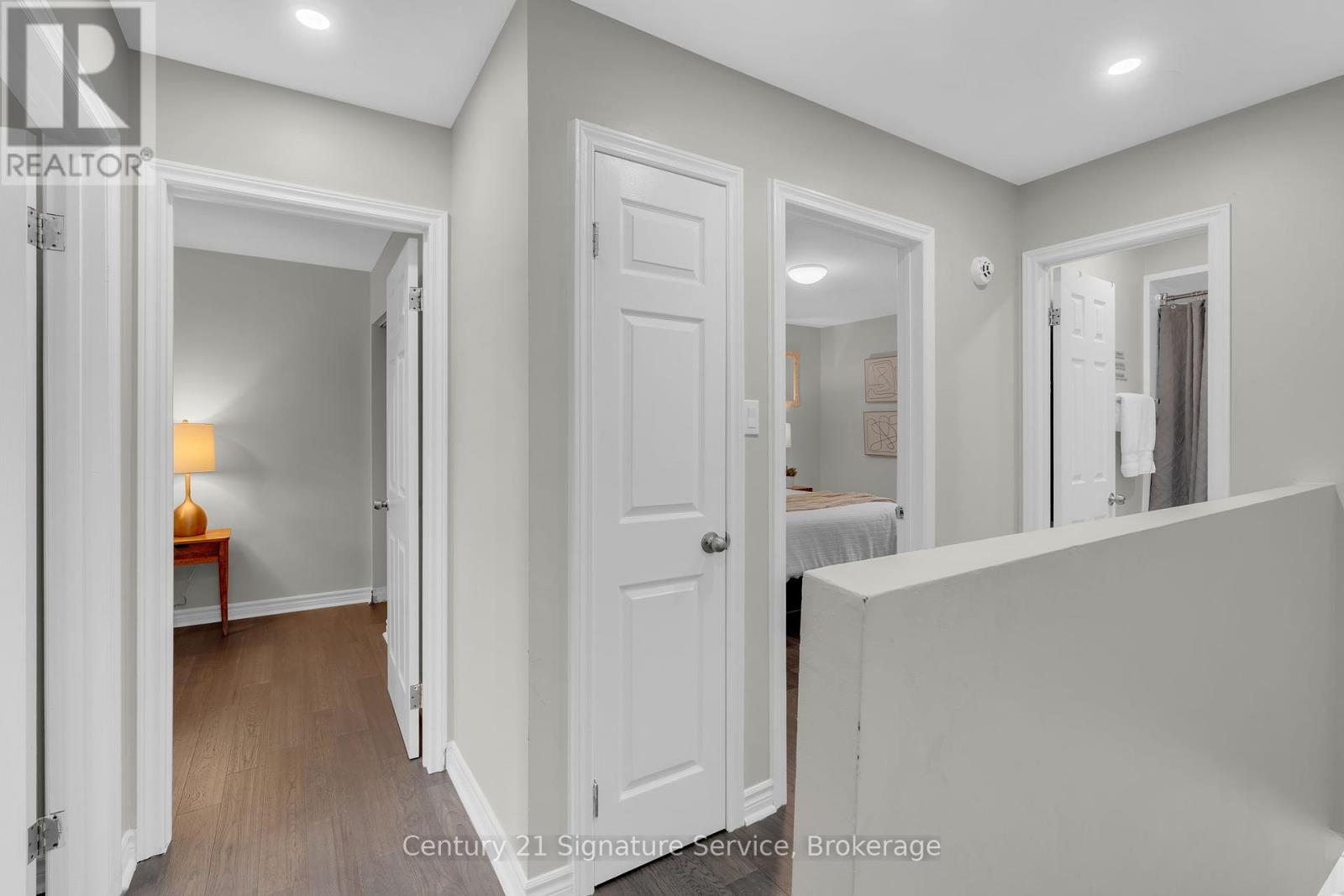 42 Ellis Drive, Brampton, Ontario  L6T 4C4 - Photo 21 - W12177171