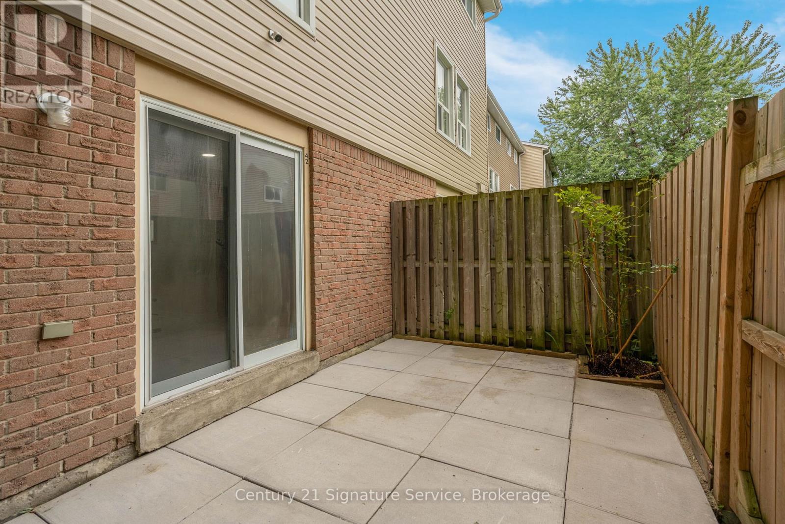 42 Ellis Drive, Brampton, Ontario  L6T 4C4 - Photo 37 - W12177171