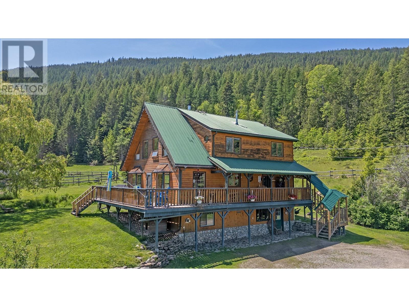2033 Smith Road, Creston, British Columbia  V0B 1G7 - Photo 43 - 10349516