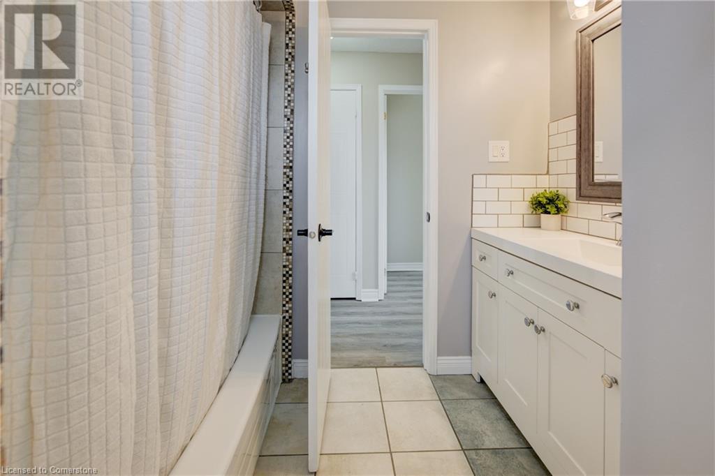 53 Cowan Boulevard, Cambridge, Ontario N1T 1E6 - Photo 35 - 40734398