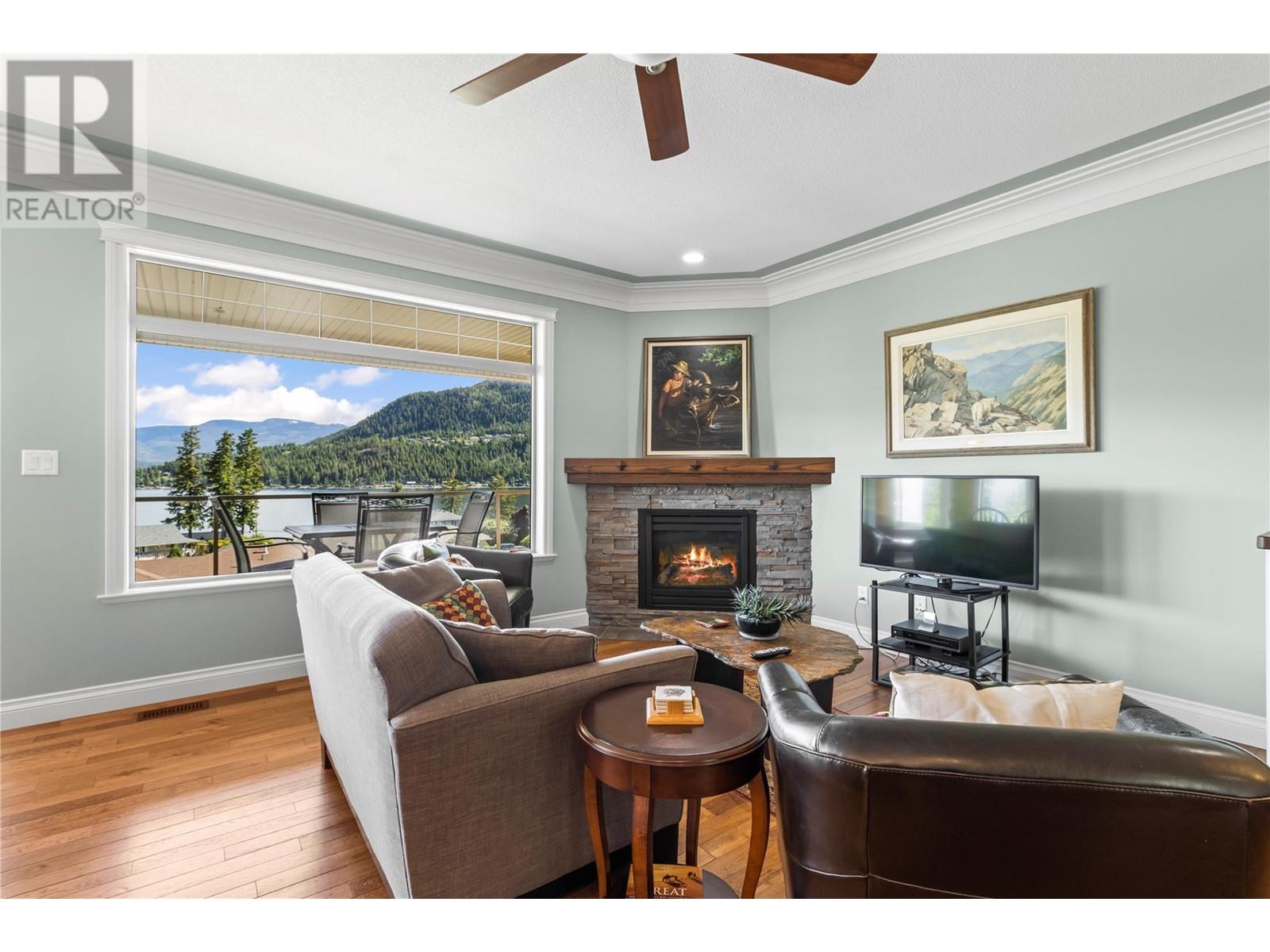 2390 Tamerac Terrace, Sorrento, British Columbia  V0E 2W2 - Photo 22 - 10348859