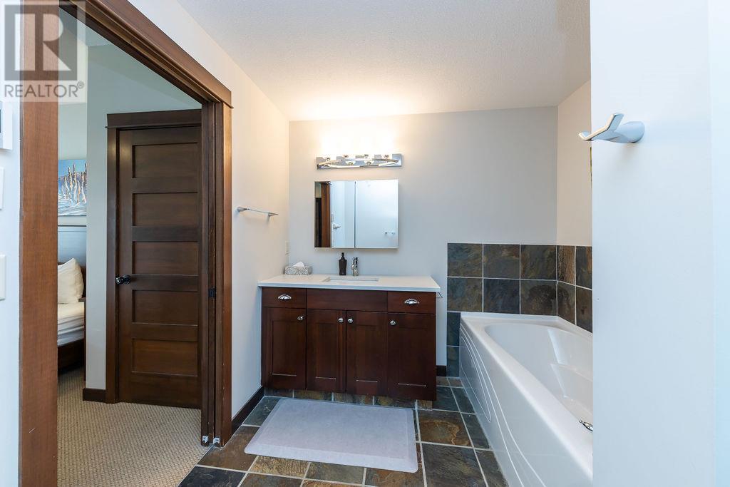 5005 VALLEY Drive Unit# 43, Sun Peaks, BC V0E5N0