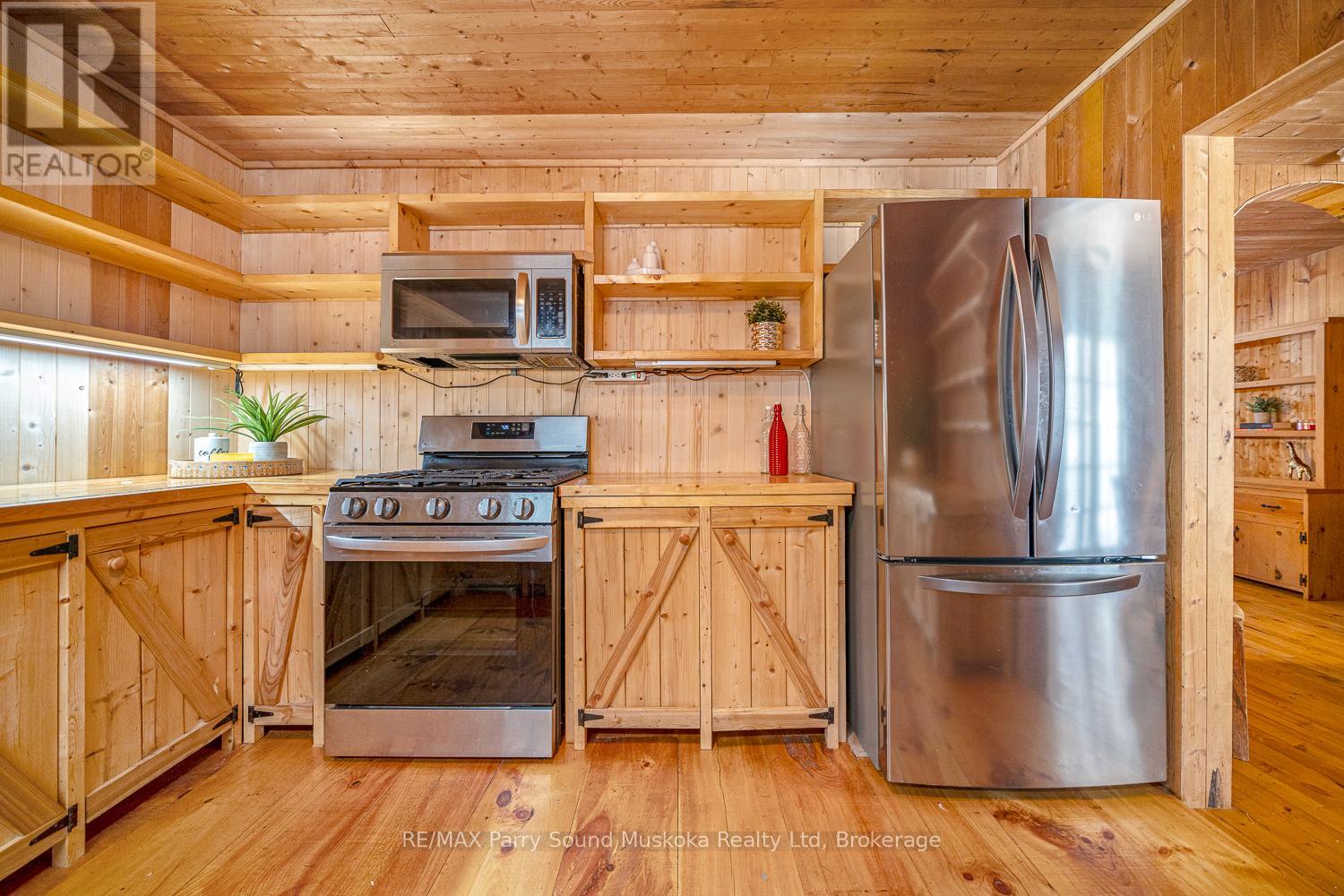 82 Bradley Road, Seguin, Ontario  P2A 2W9 - Photo 32 - X12177237