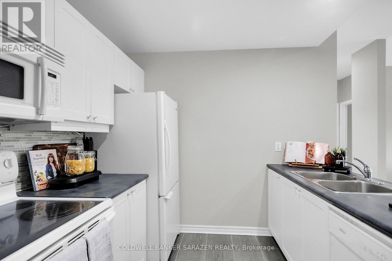 F - 171 Crestway Drive, Ottawa, Ontario  K2G 7C8 - Photo 16 - X12167368