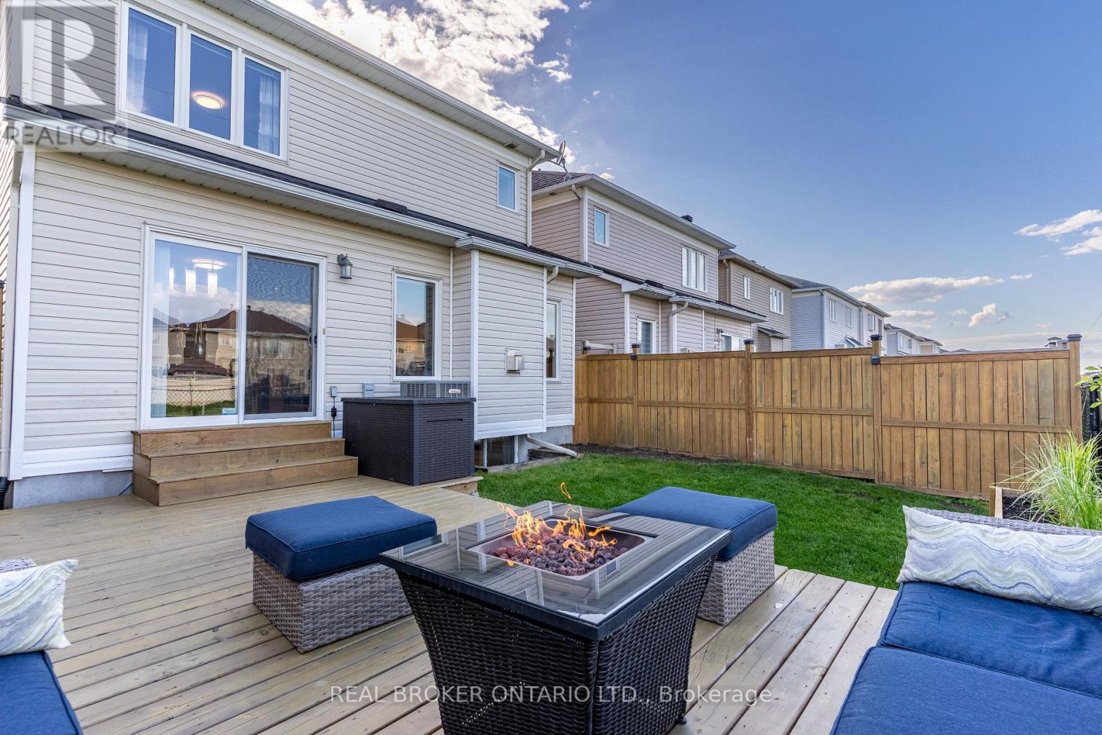2473 Esprit Drive, Ottawa, Ontario  K4A 0S6 - Photo 38 - X12177217