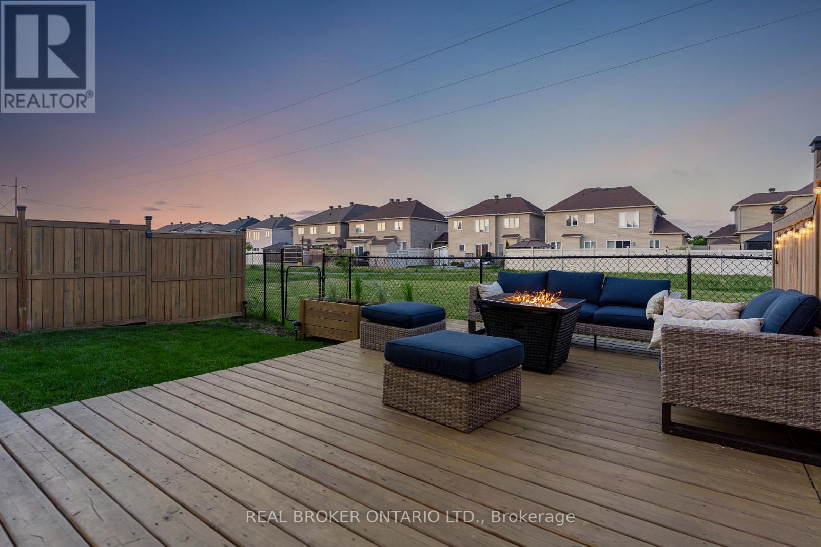 2473 Esprit Drive, Ottawa, Ontario  K4A 0S6 - Photo 41 - X12177217