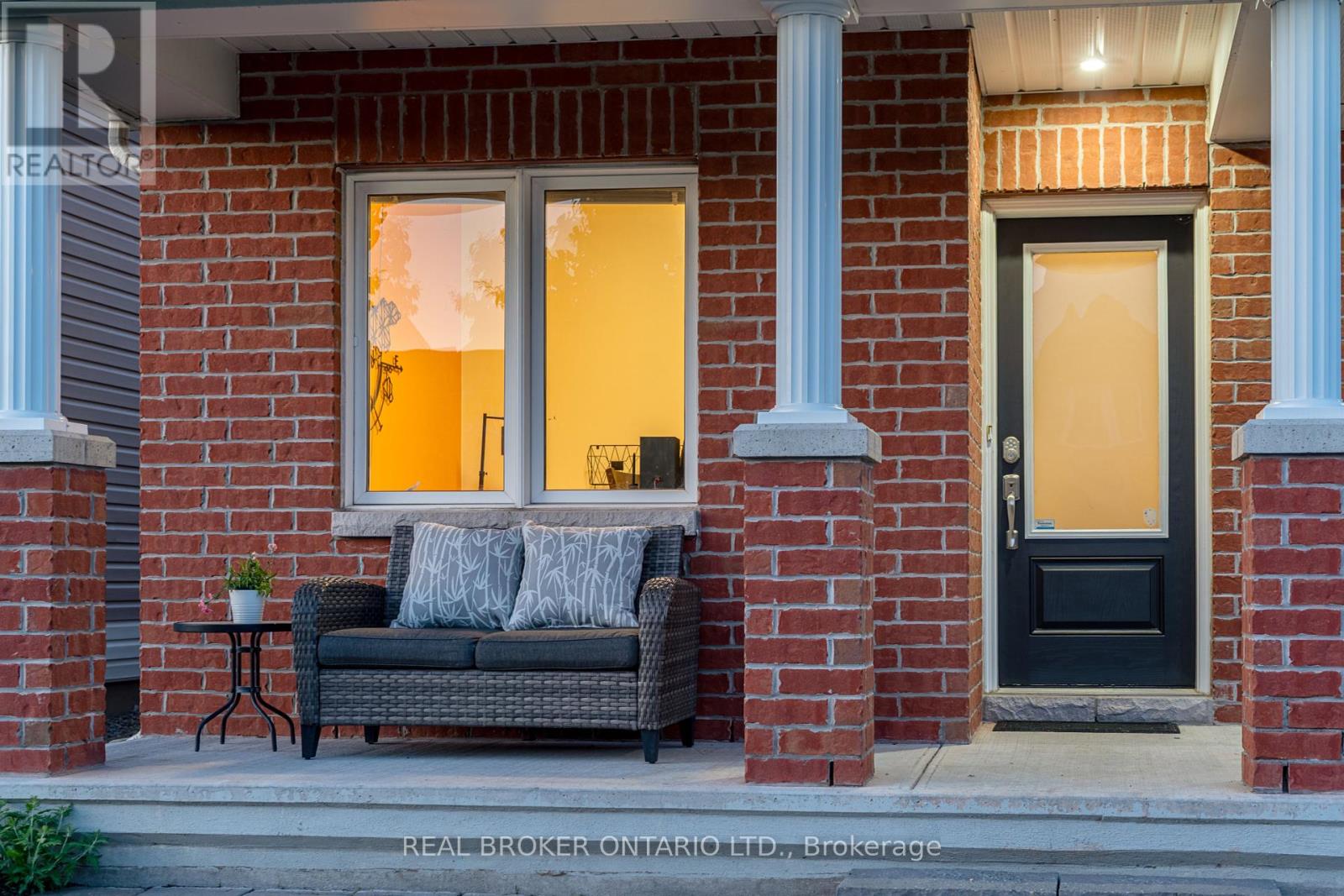 2473 Esprit Drive, Ottawa, Ontario  K4A 0S6 - Photo 5 - X12177217