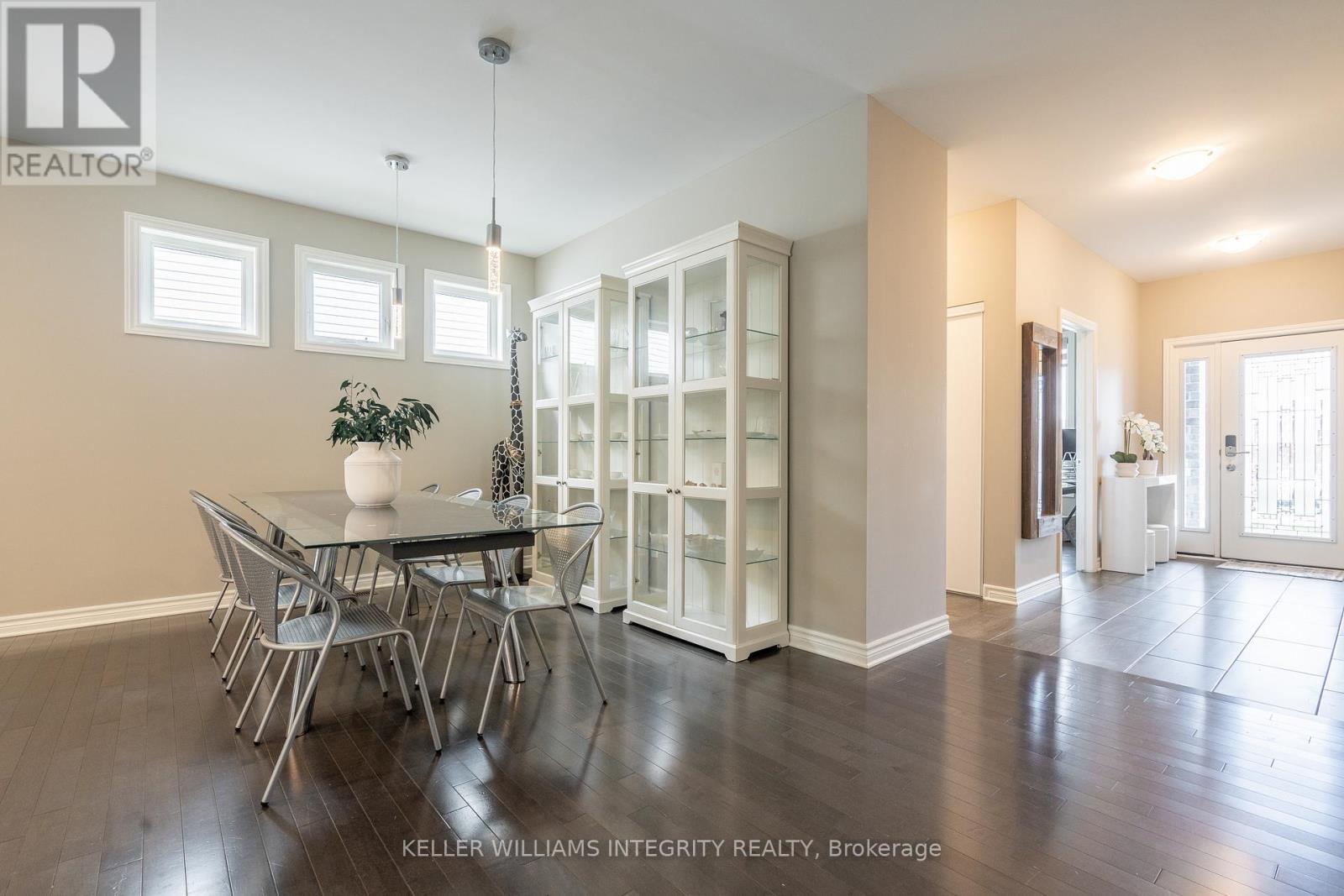 1126 Beckett Crescent, Ottawa, Ontario  K2S 0Z1 - Photo 8 - X12177266