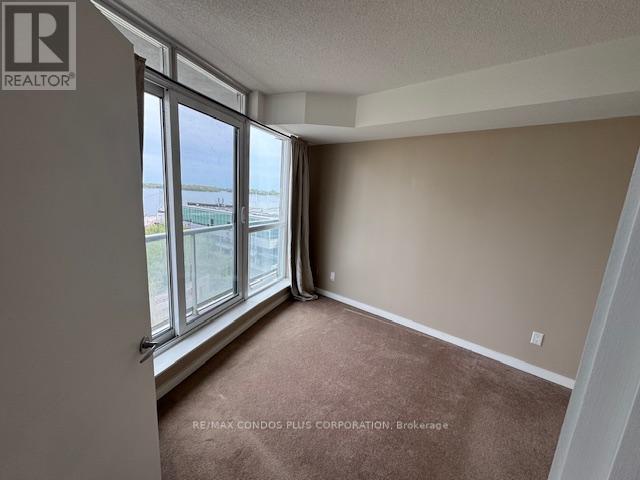 705 - 218 Queens Quay W, Toronto, Ontario  M5J 2Y6 - Photo 9 - C12126170