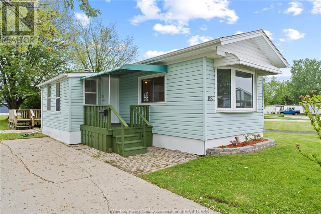 88 Dana, Essex, Ontario  N8M 1Z8 - Photo 2 - 25013192