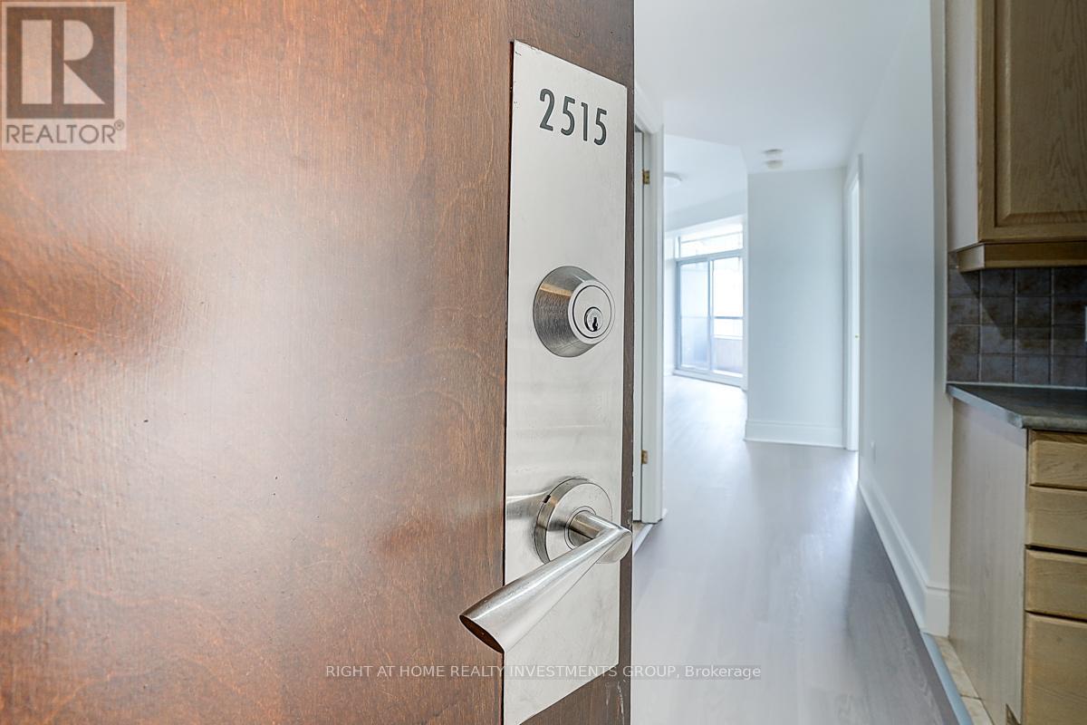 2515 - 15 Northtown Way, Toronto, Ontario  M2N 7A2 - Photo 11 - C12177255