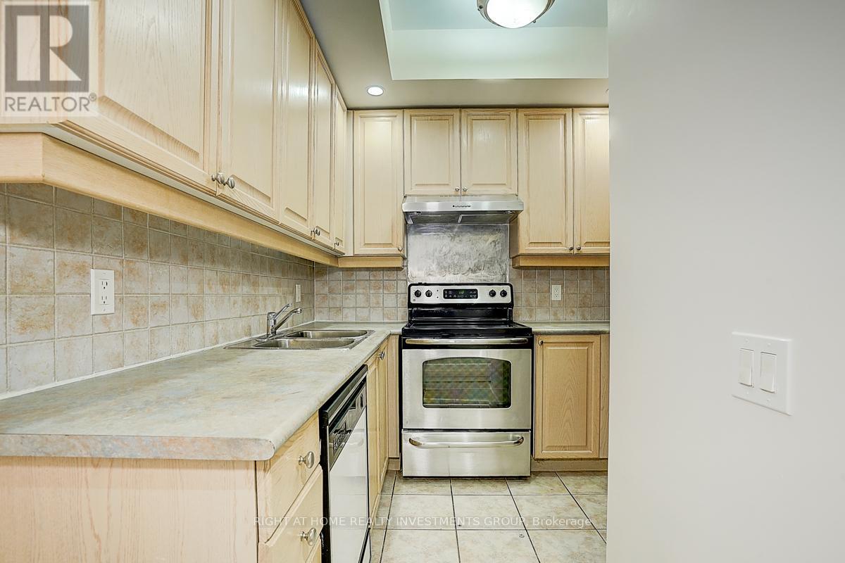 2515 - 15 Northtown Way, Toronto (Willowdale East), Ontario  M2N 7A2 - Photo 15 - C12177255