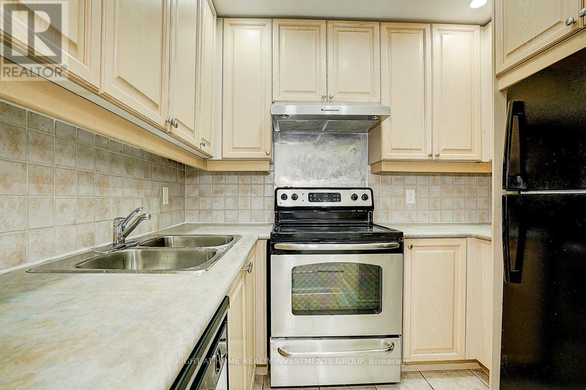 2515 - 15 Northtown Way, Toronto (Willowdale East), Ontario  M2N 7A2 - Photo 17 - C12177255