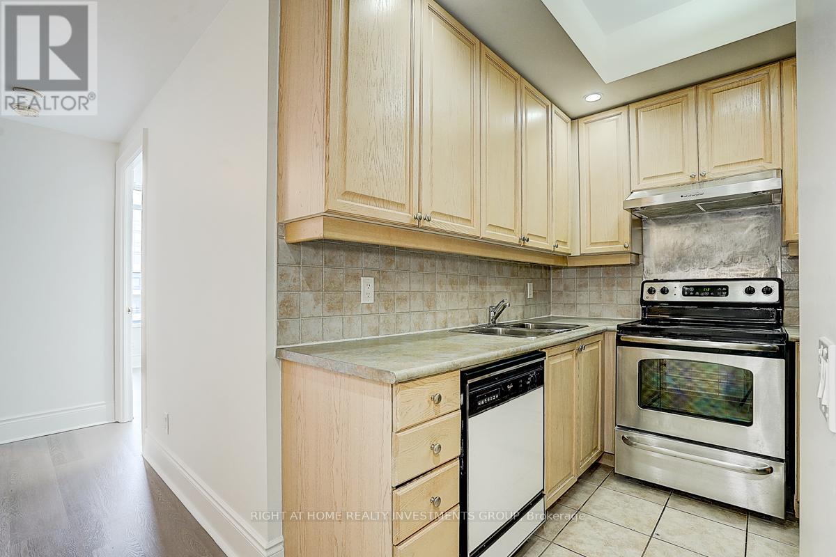 2515 - 15 Northtown Way, Toronto (Willowdale East), Ontario  M2N 7A2 - Photo 19 - C12177255