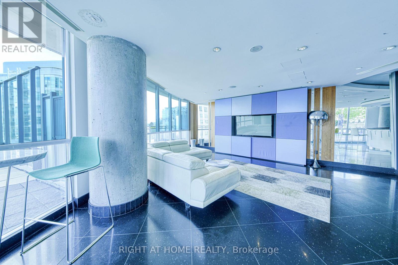 1016 - 38 Dan Leckie Way, Toronto, Ontario  M5V 2V6 - Photo 23 - C12177278