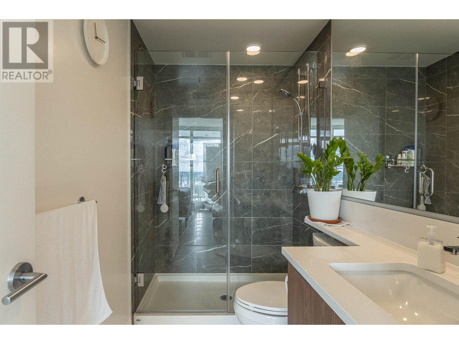 1306 7683 Park Crescent, Burnaby, British Columbia  V3N 0J3 - Photo 13 - R3007810