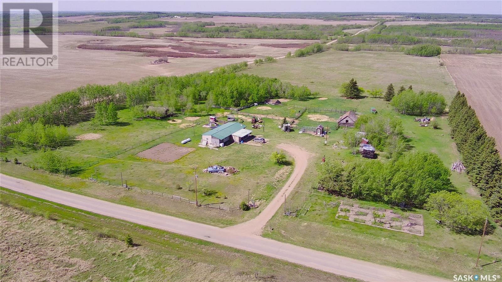 Bull Acreage, Frenchman Butte Rm No. 501, Saskatchewan  S0M 2T0 - Photo 2 - SK007328