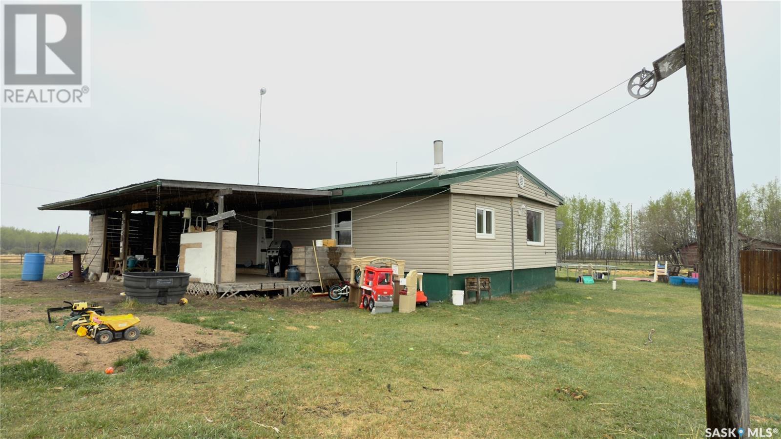 Bull Acreage, Frenchman Butte Rm No. 501, Saskatchewan  S0M 2T0 - Photo 6 - SK007328