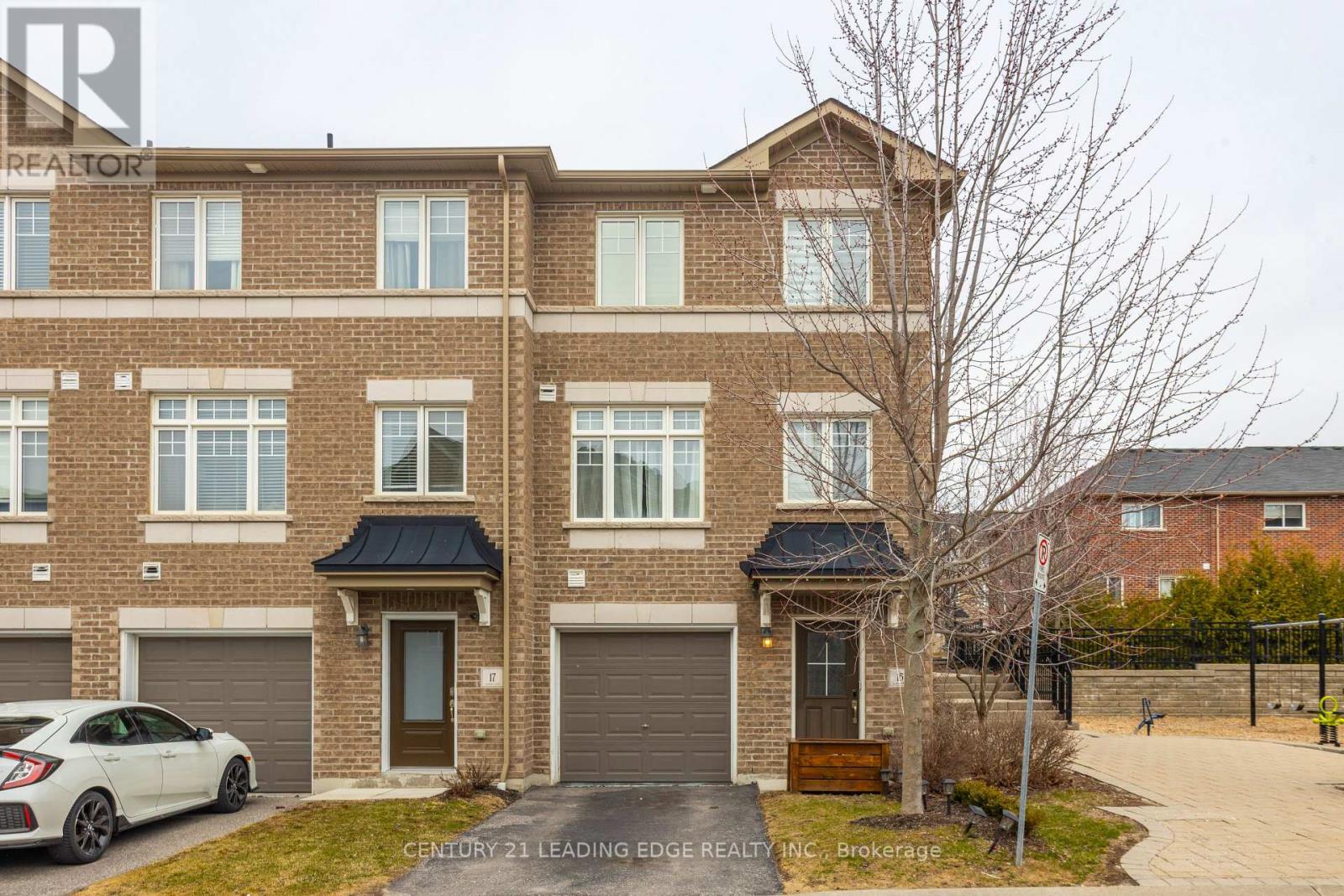 15 Ken Bromley Lane, Clarington, Ontario  L1C 0S4 - Photo 1 - E12177213