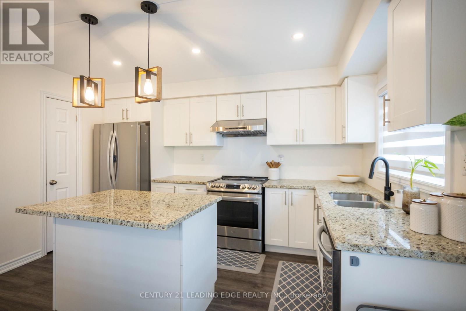 15 Ken Bromley Lane, Clarington, Ontario  L1C 0S4 - Photo 16 - E12177213