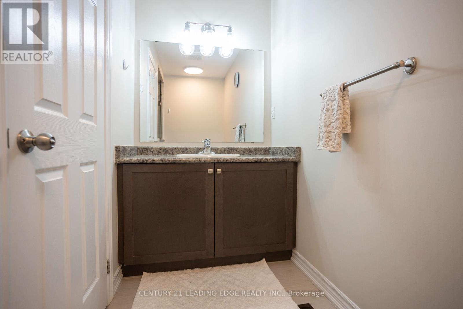 15 Ken Bromley Lane, Clarington (Bowmanville), Ontario  L1C 0S4 - Photo 31 - E12177213