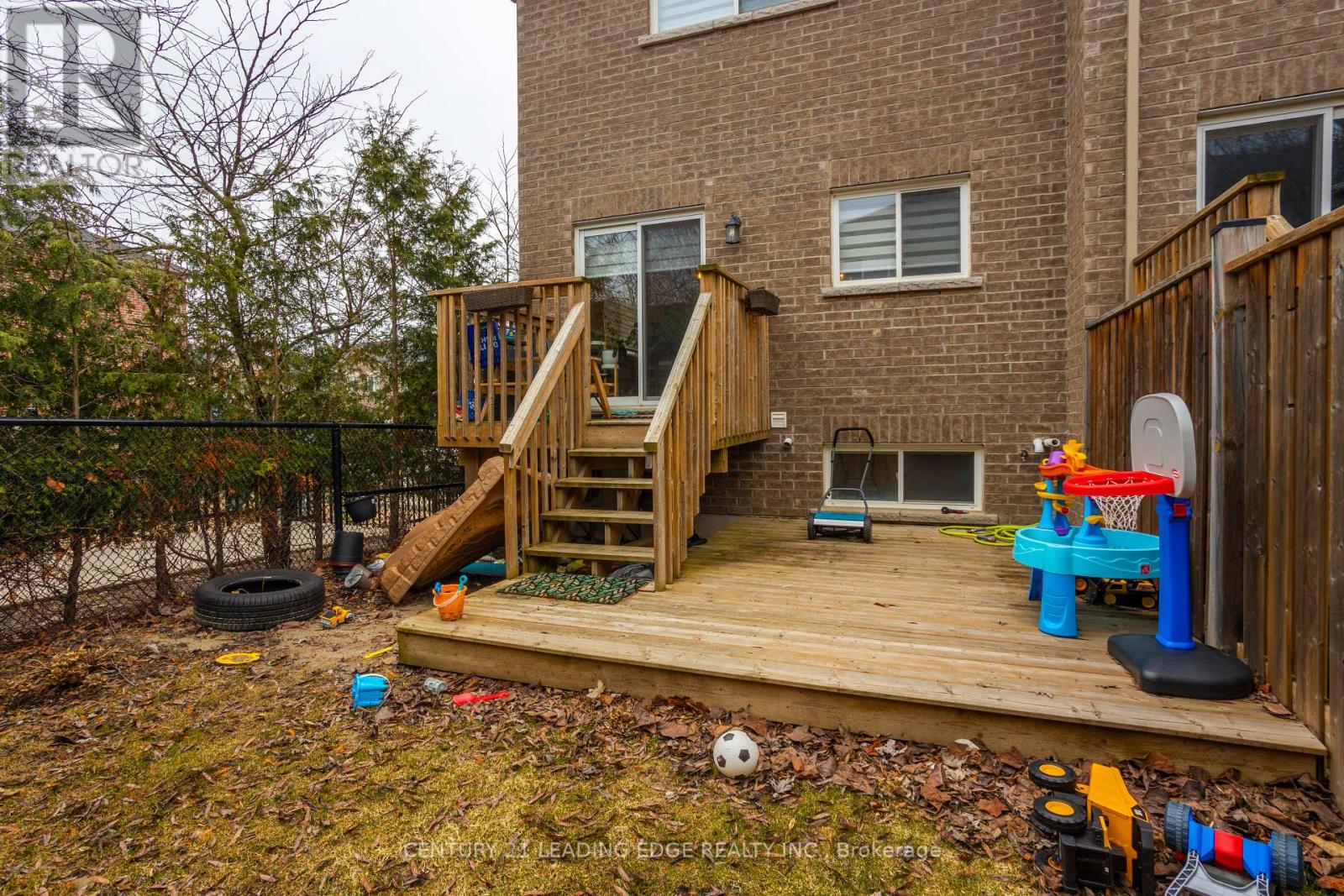 15 Ken Bromley Lane, Clarington, Ontario  L1C 0S4 - Photo 41 - E12177213