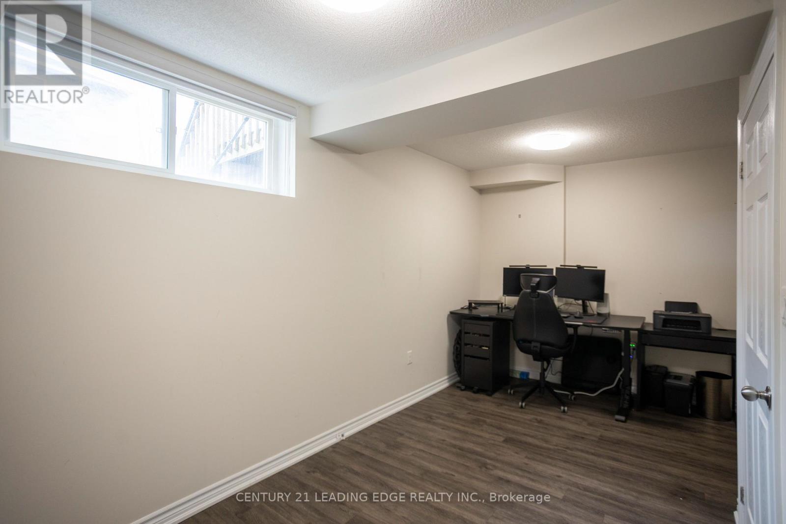 15 Ken Bromley Lane, Clarington (Bowmanville), Ontario  L1C 0S4 - Photo 7 - E12177213