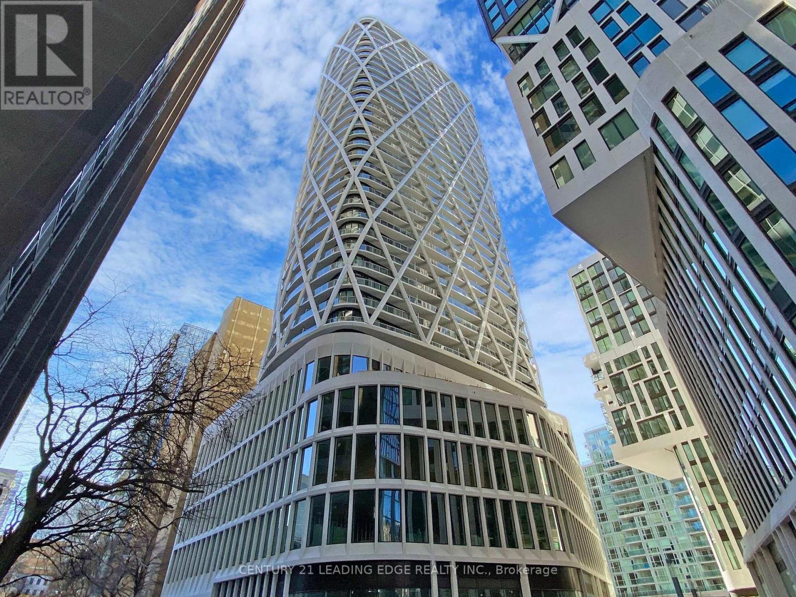 2214 - 230 SIMCOE STREET, Toronto, Ontario