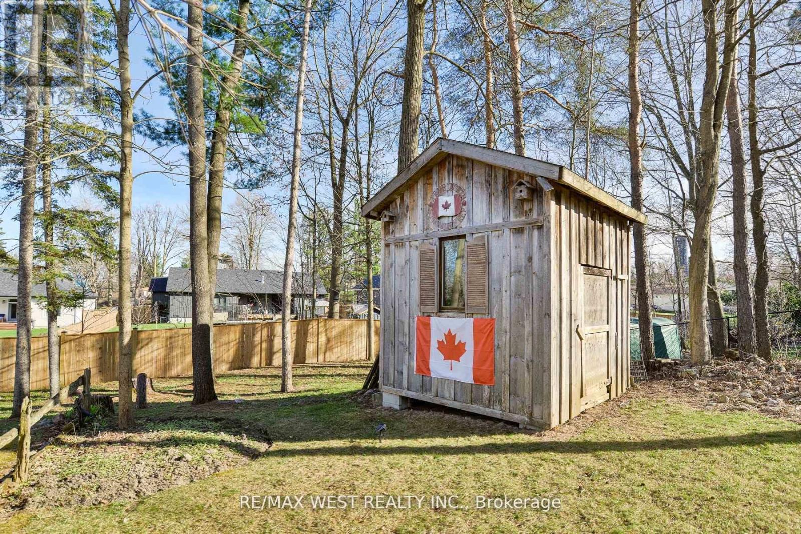 13 Albert Street W, Springwater, Ontario  L0L 1V0 - Photo 17 - S12177251