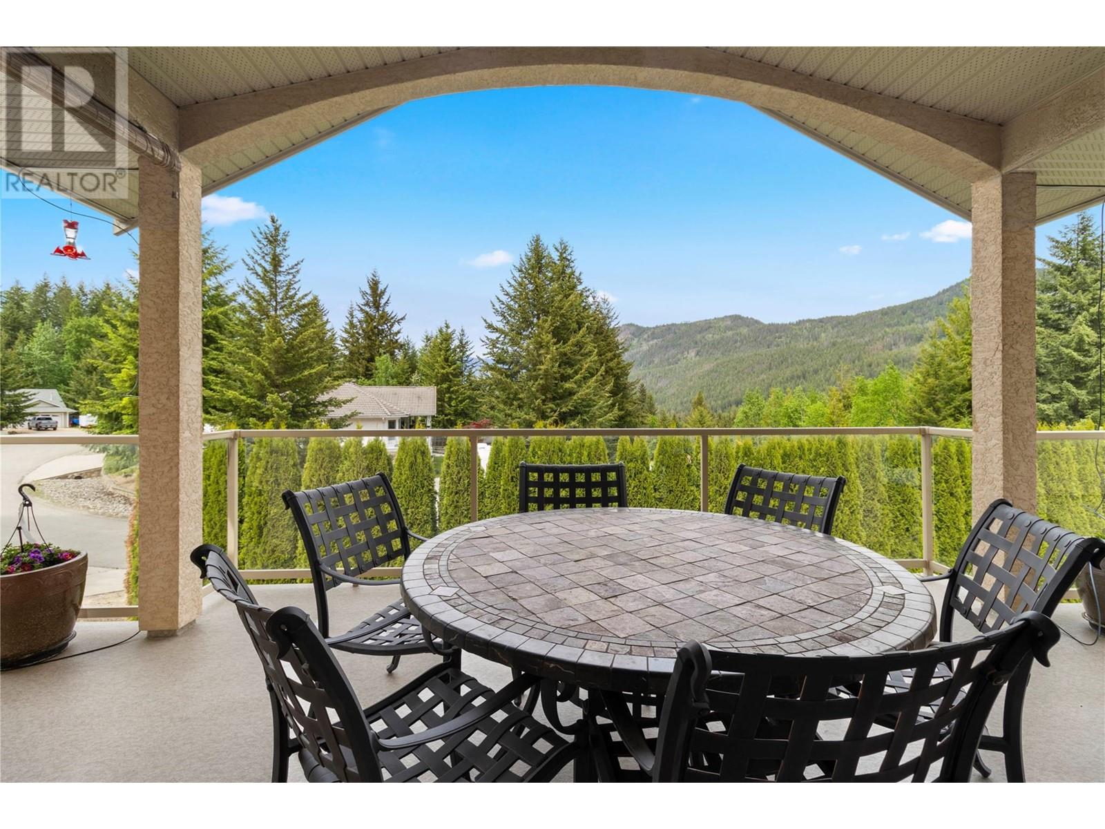 Property at 2701 Mountview Drive image 2