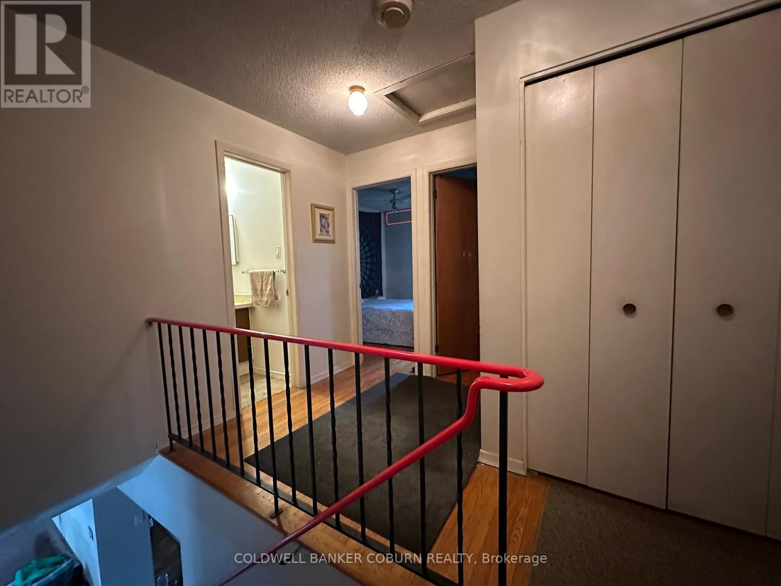 2211 St Laurent Boulevard, Ottawa, Ontario  K1G 1B1 - Photo 15 - X12036547