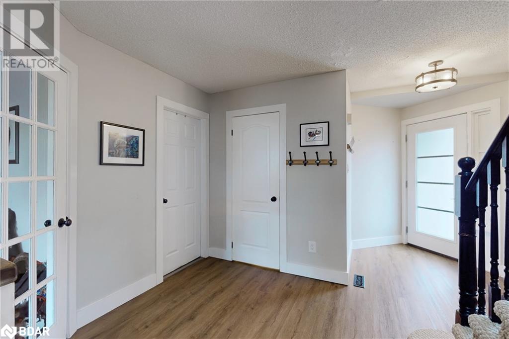 40 Shakespeare Crescent, Barrie, Ontario  L4N 6C1 - Photo 13 - 40720520