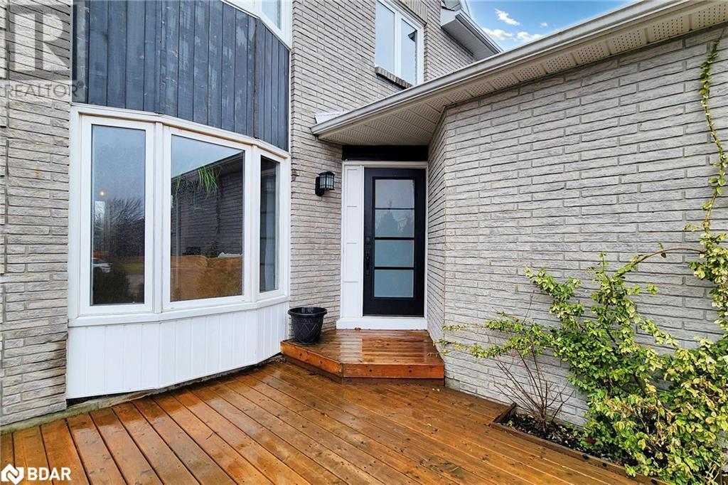 40 Shakespeare Crescent, Barrie, Ontario  L4N 6C1 - Photo 4 - 40720520