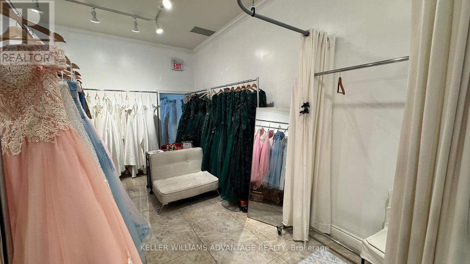 13a - 3220 Dufferin Street, Toronto, Ontario  M6A 2T3 - Photo 8 - W12177224