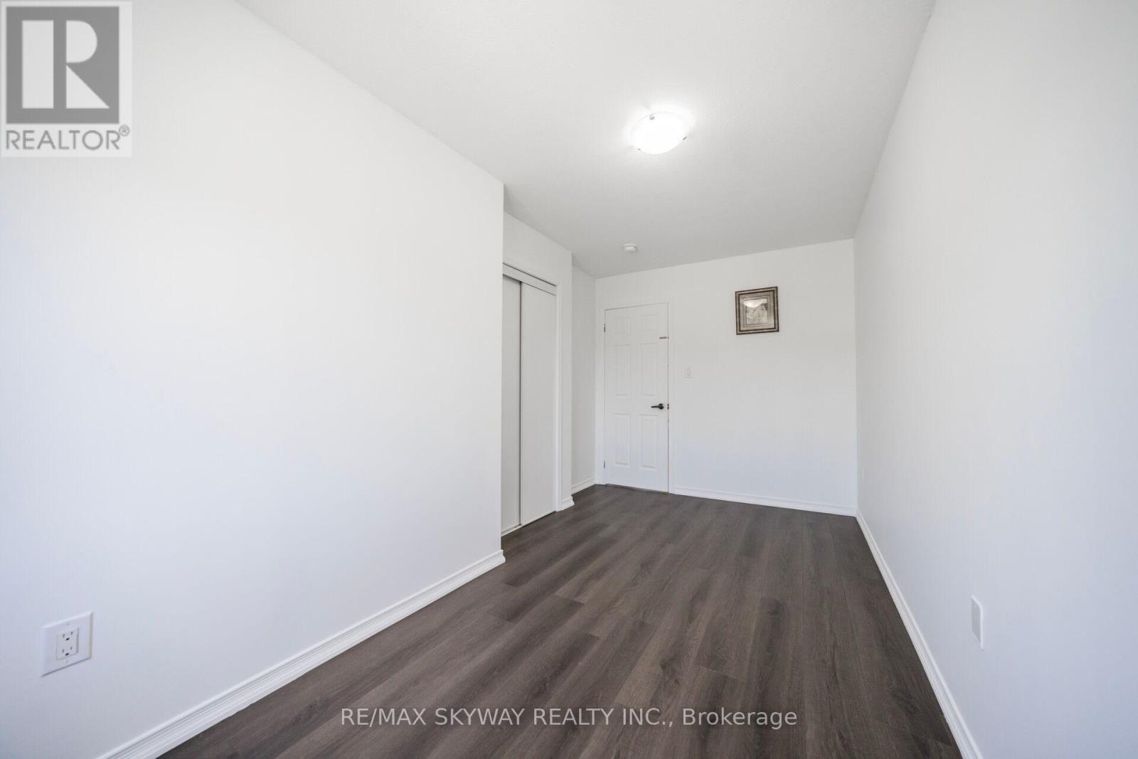 22 Edsel Road, Brampton, Ontario  L7A 4K6 - Photo 27 - W12177247