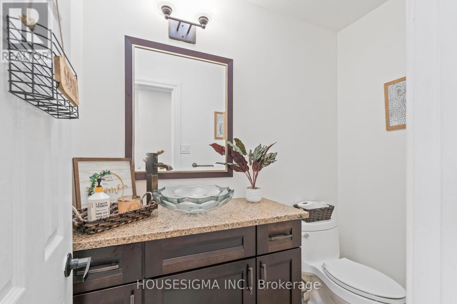 4212 Powderhorn Crescent, Mississauga, Ontario  L5L 3B9 - Photo 13 - W12177272