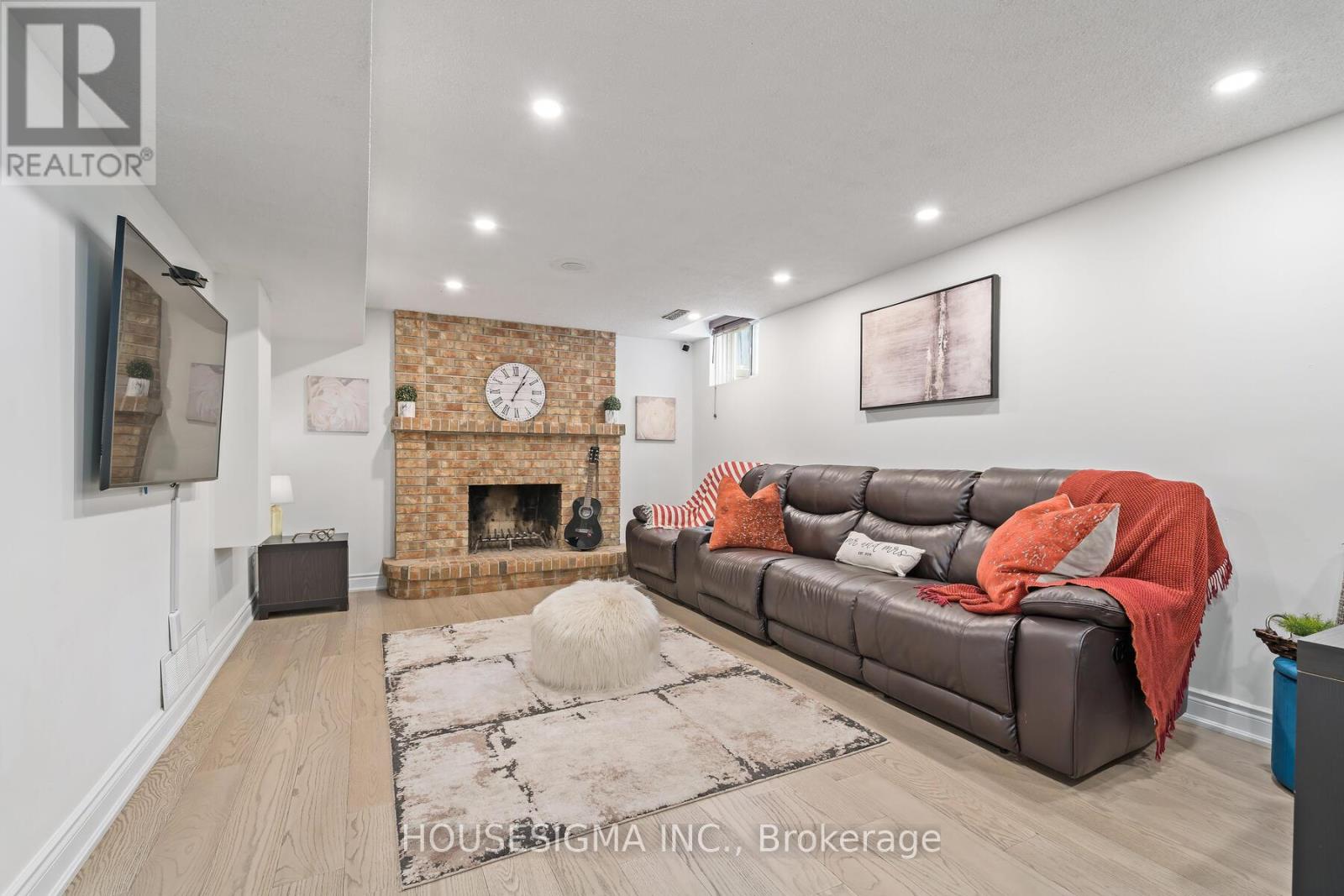 4212 Powderhorn Crescent, Mississauga (Erin Mills), Ontario  L5L 3B9 - Photo 23 - W12177272