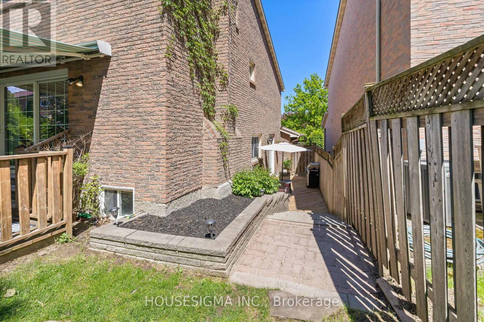 4212 Powderhorn Crescent, Mississauga, Ontario  L5L 3B9 - Photo 43 - W12177272
