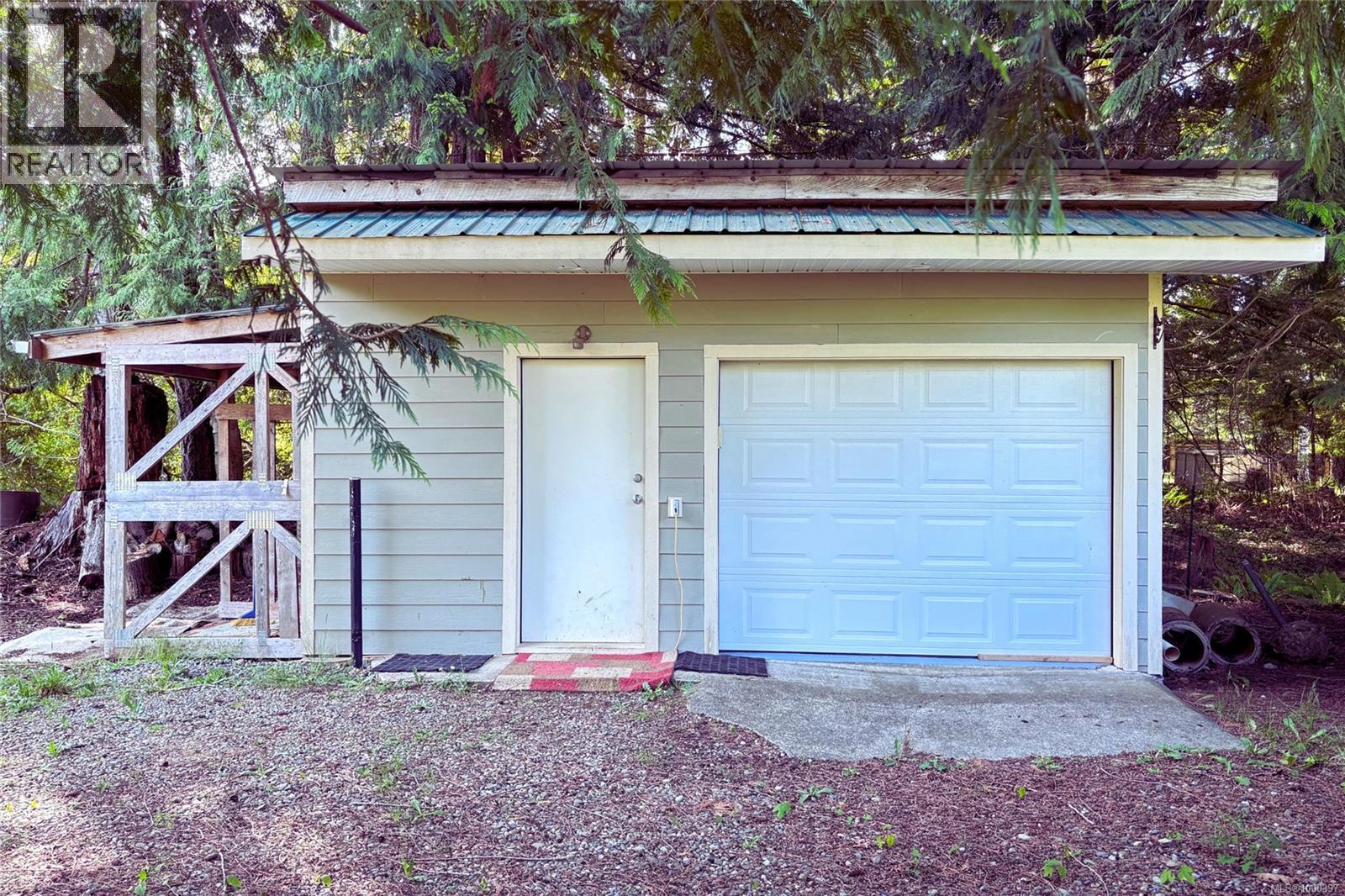 6662 Island Hwy W, Bowser, British Columbia  V0R 1G0 - Photo 18 - 1000397