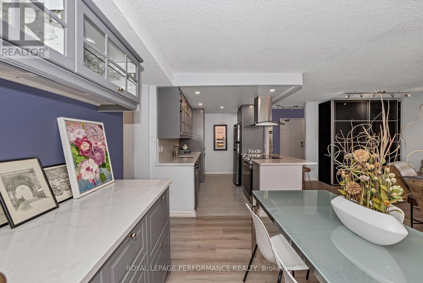 406 - 141 Somerset Street W, Ottawa, Ontario  K2P 2H1 - Photo 11 - X12177290