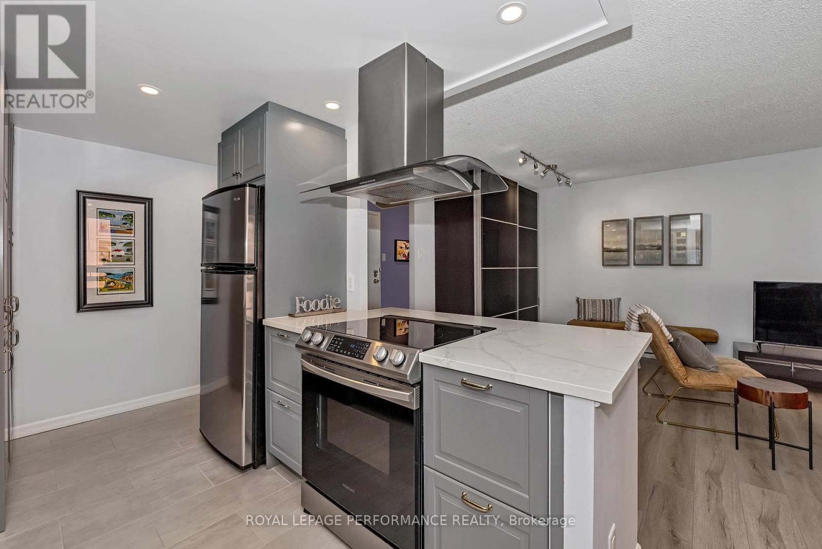 406 - 141 Somerset Street W, Ottawa, Ontario  K2P 2H1 - Photo 15 - X12177290