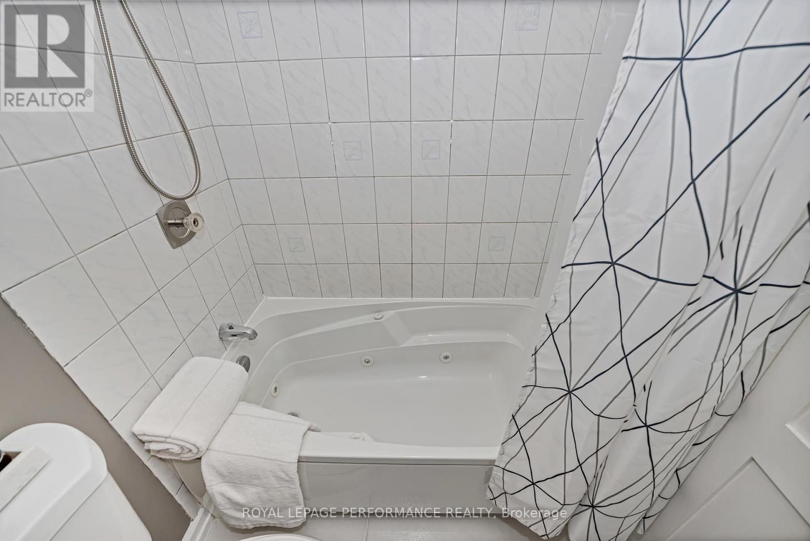 406 - 141 Somerset Street W, Ottawa, Ontario  K2P 2H1 - Photo 29 - X12177290